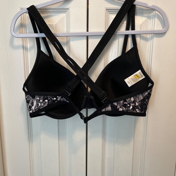 Lole size L underwire bra - Picture 6 of 12